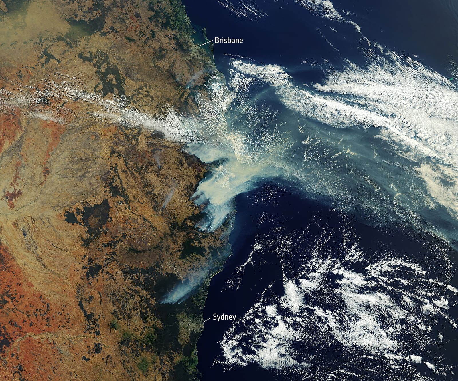 Dim šumskih požara nad istočnom Australijom snimljen satelitom Sentinel-3